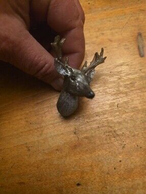 One Single Deer Head Drawer Pull / Knob